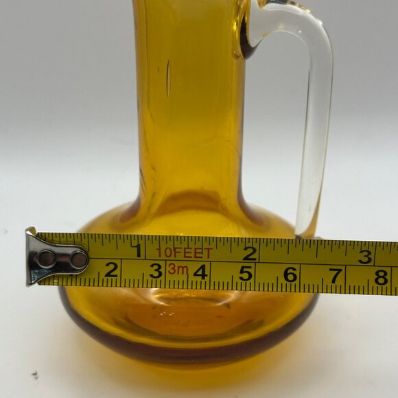 Unbranded hand blown amber with clear handle 4” miniature glass pitcher - Picture 7 of 7